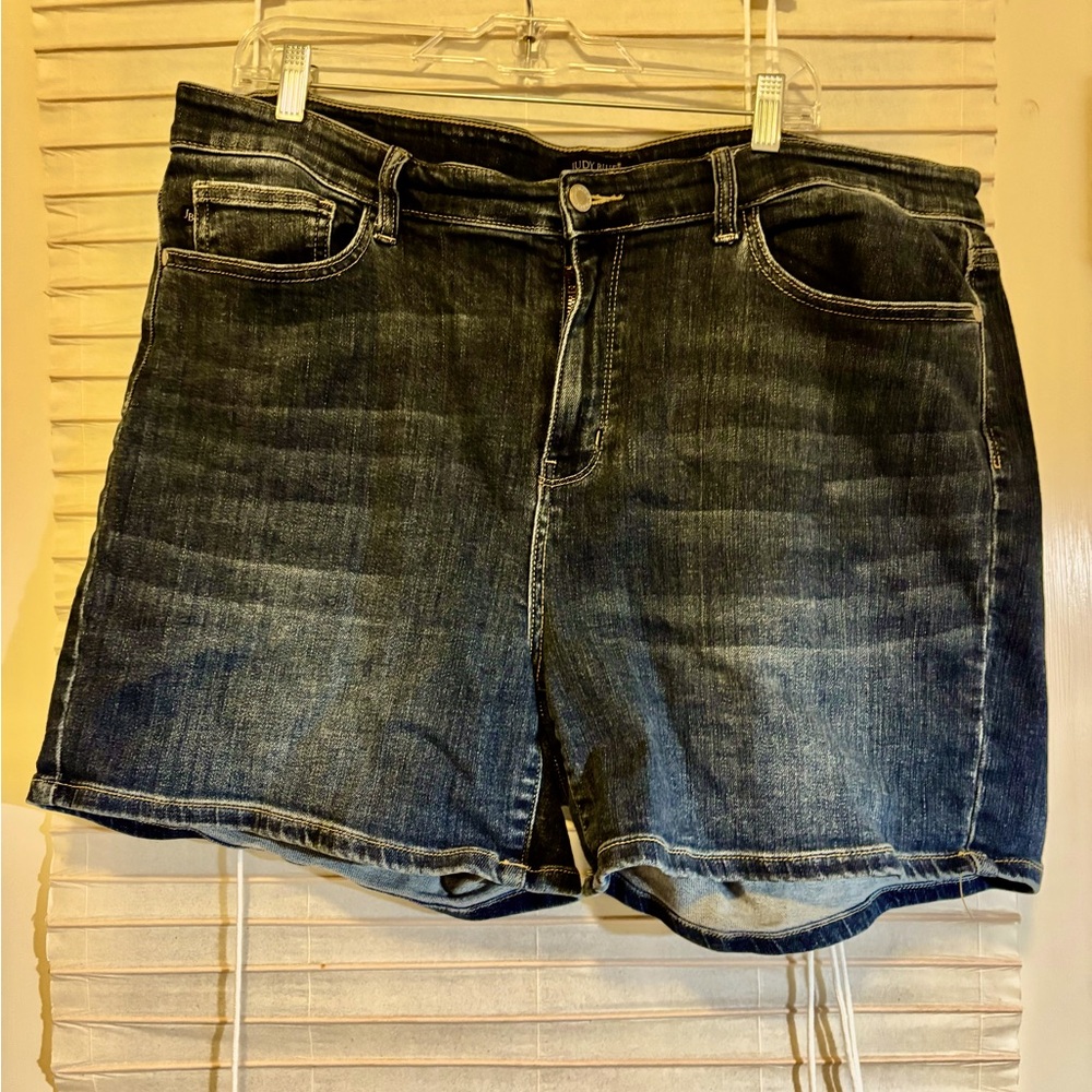 Judy Blue Denim Shorts